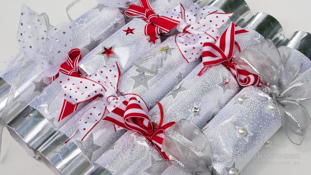 Christmas Bon Bons are one of my favourite traditions, and no Christmas table is complete without one at each place setting. They come complete with dreadful tissue paper hats, that most of my family...