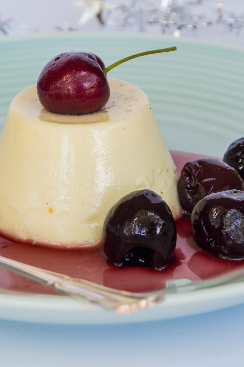 Panna Cotta is fast becoming a classic, as it works well with so many flavours. It's really simple to make. Just heat the cream and flavourings, add gelatine, and pour into the moulds to set. If you...